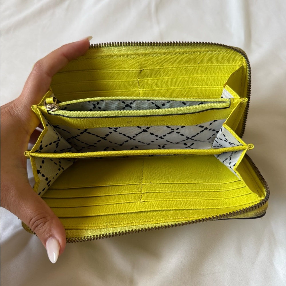 Kate Spade Yellow Zip Wallet - Picture 4 of 4